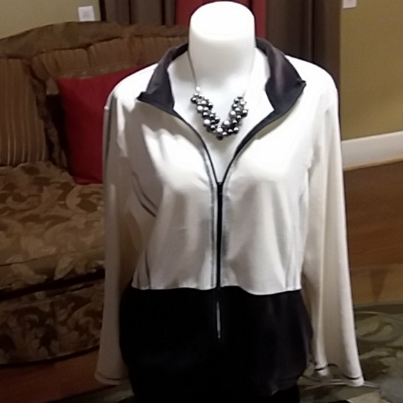 KIM ROGERS - Picture 1 of 3